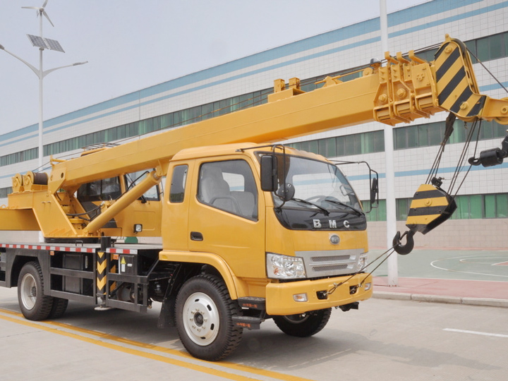 吊車(chē)叉車(chē)租賃